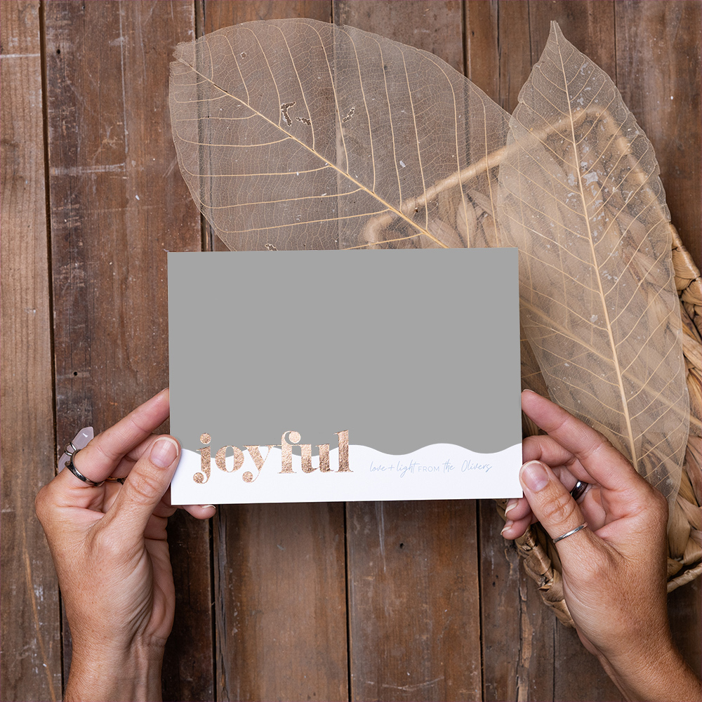 WHCC Holiday Cards Joyful drift wood scene preview